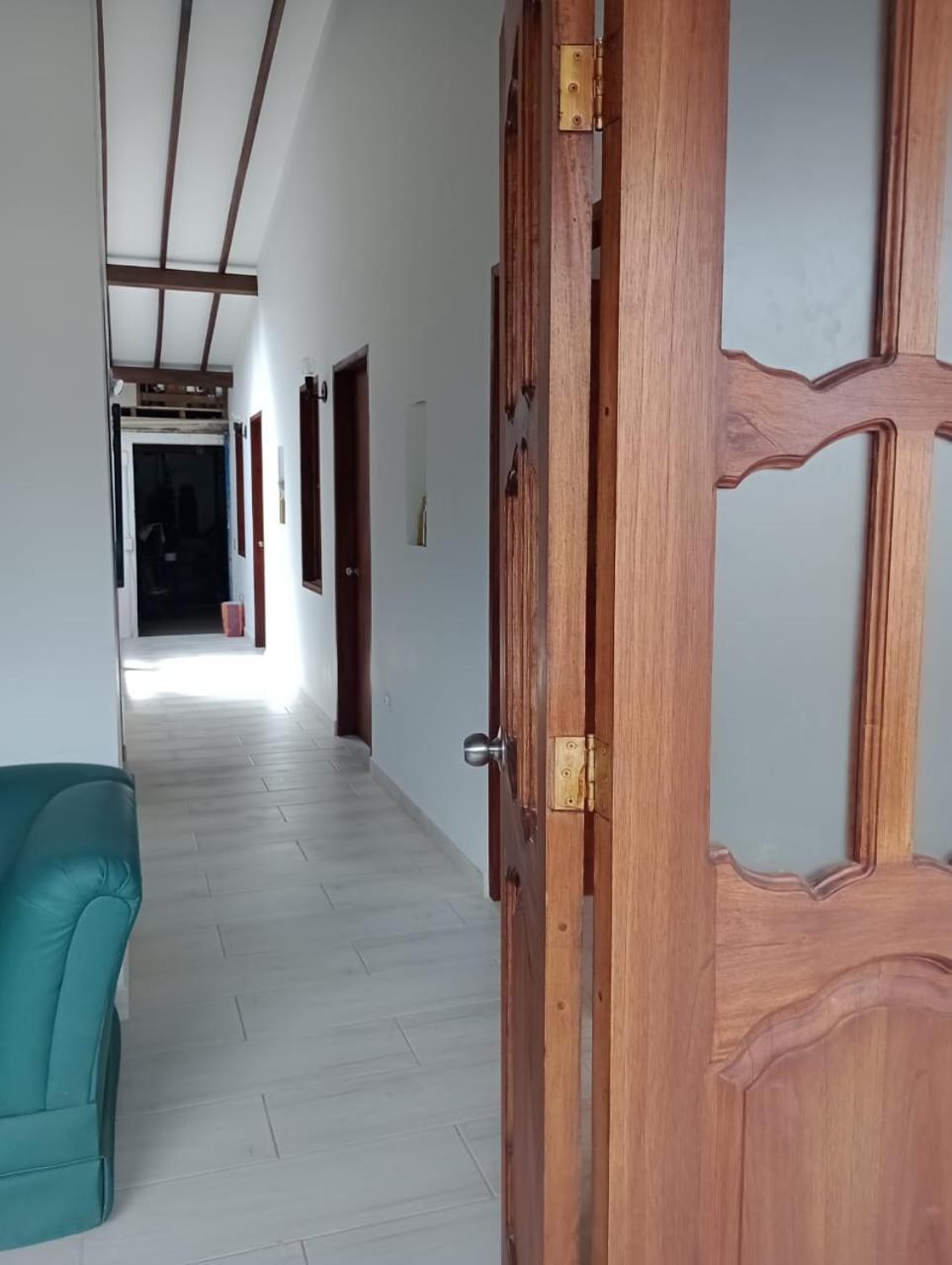 Hostal Famihotel Fundadores Jardín Exteriör bild